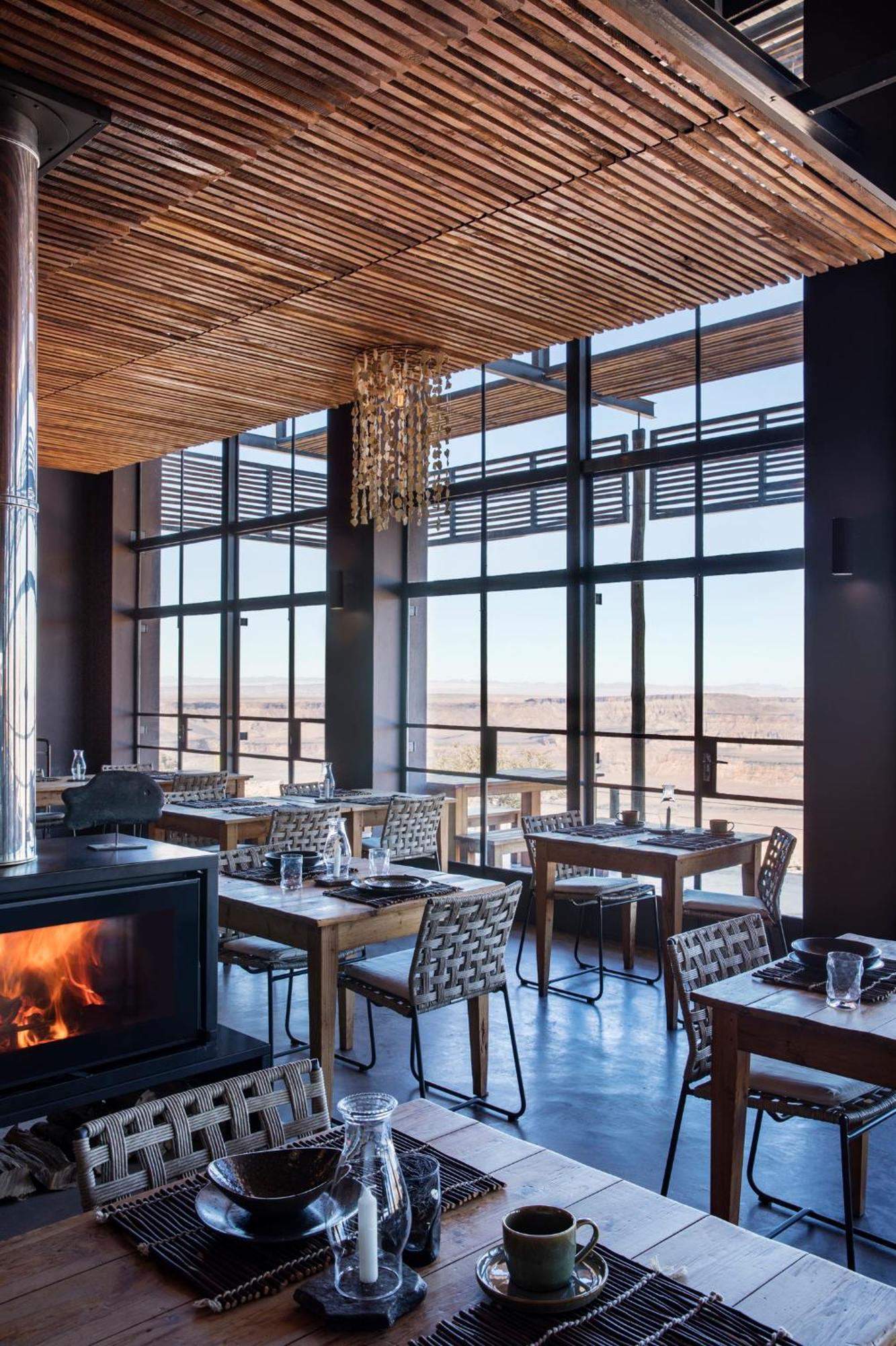 Fish River Lodge Ariamab Экстерьер фото
