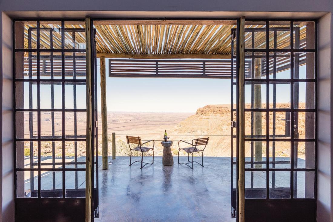 Fish River Lodge Ariamab Экстерьер фото