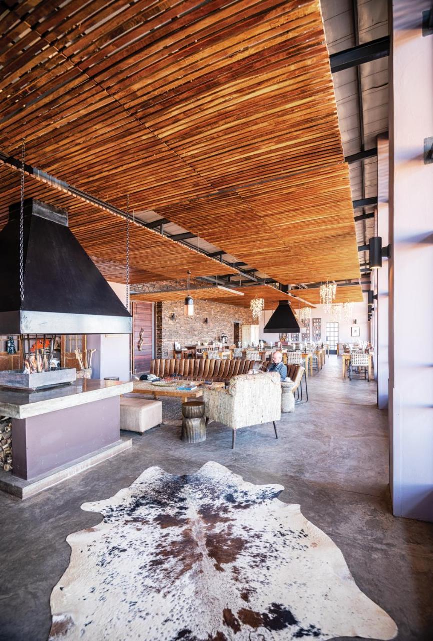 Fish River Lodge Ariamab Экстерьер фото